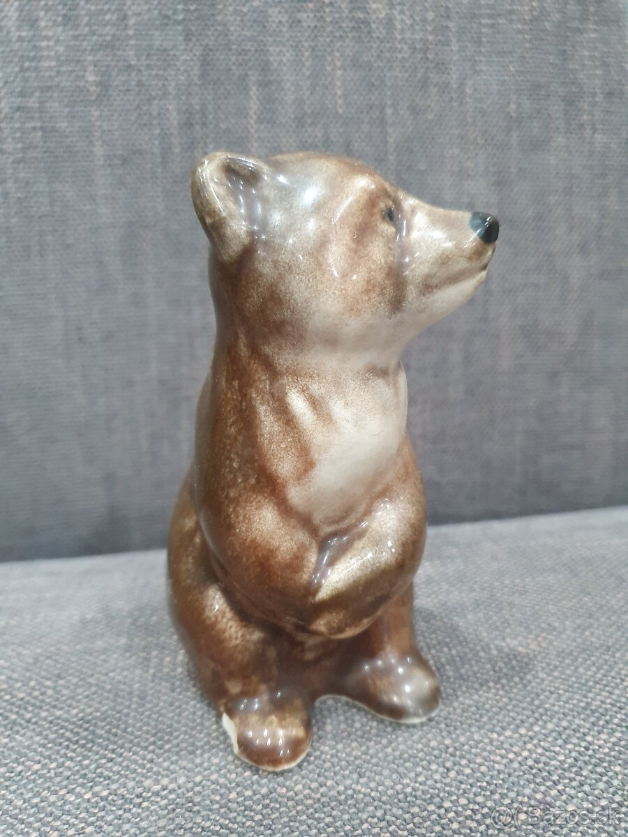 MEDVEDÍK-DITMAR URBACH - 2