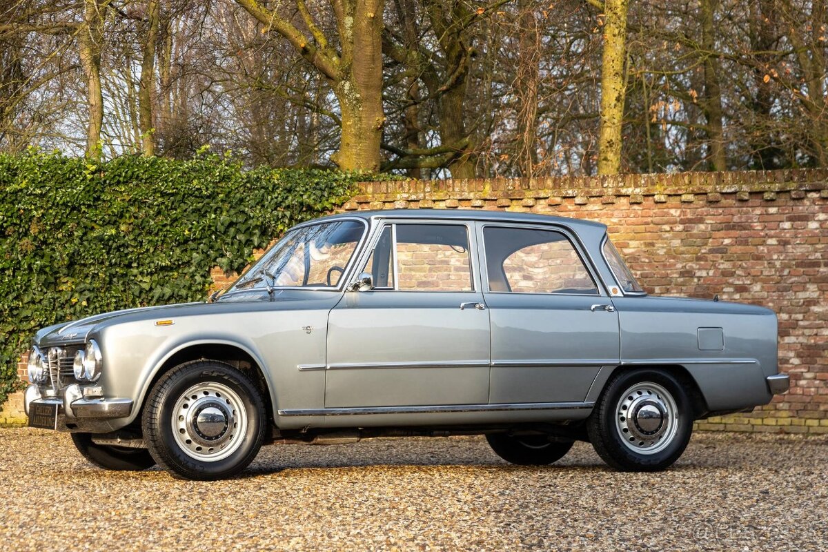 Alfa Romeo Giulia 1600 S 1968 - 2