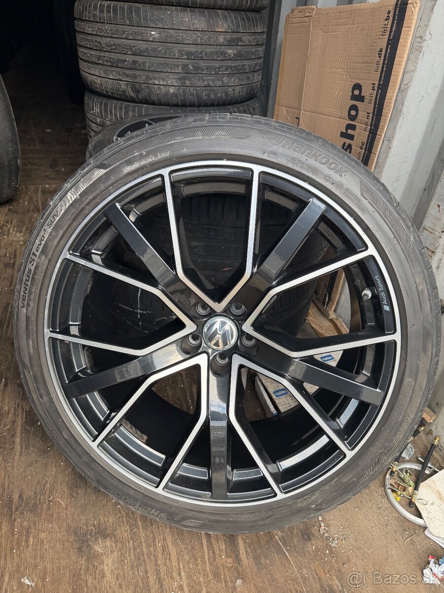 R22 original AudiSport / VW Touareg - 2