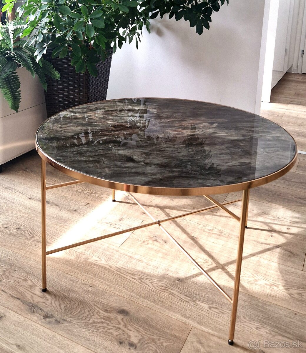 Konferenčný stolík - 2