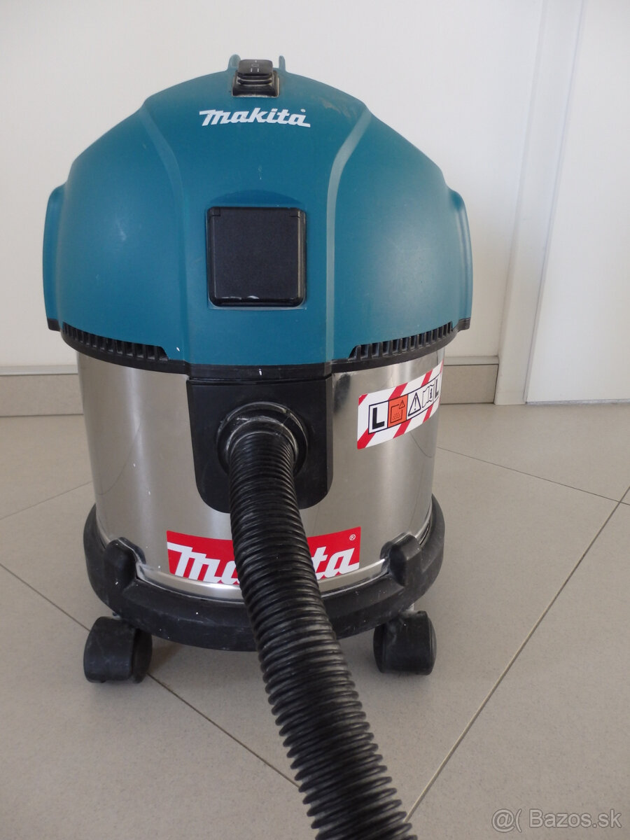 Vysávač Makita VC2010L - 2