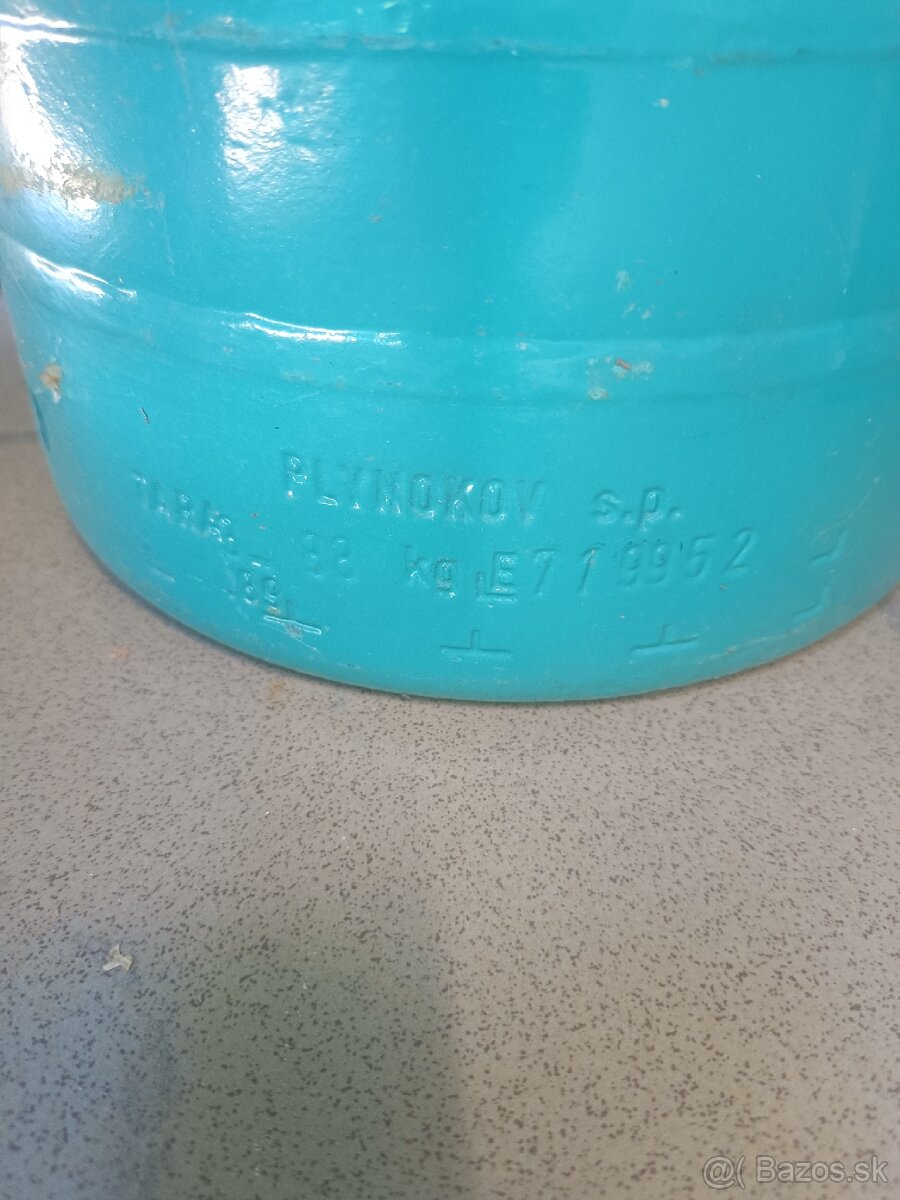 Predám 2 kg plynove fľaše - 2