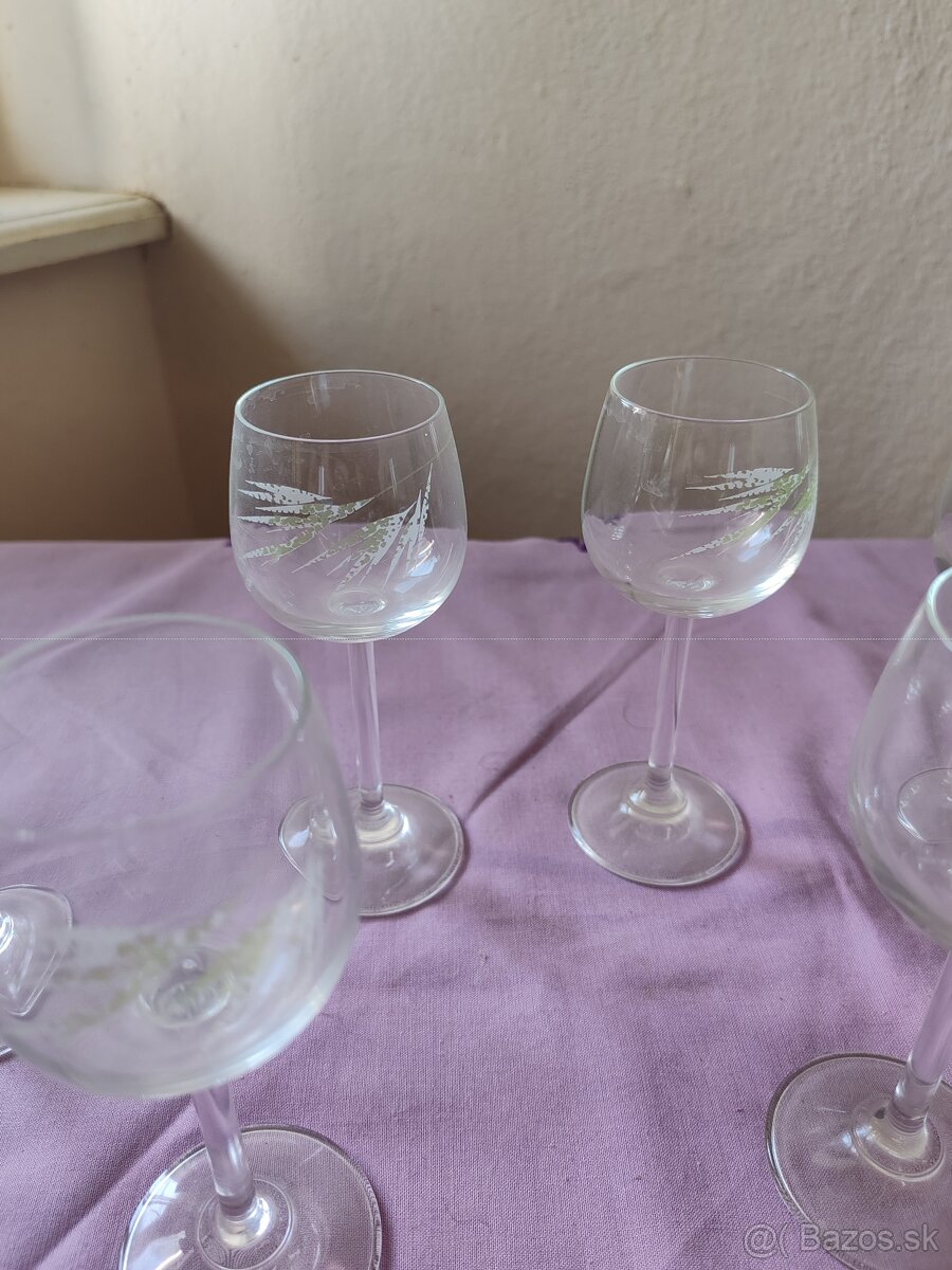 Predám poháriky na vino - 2