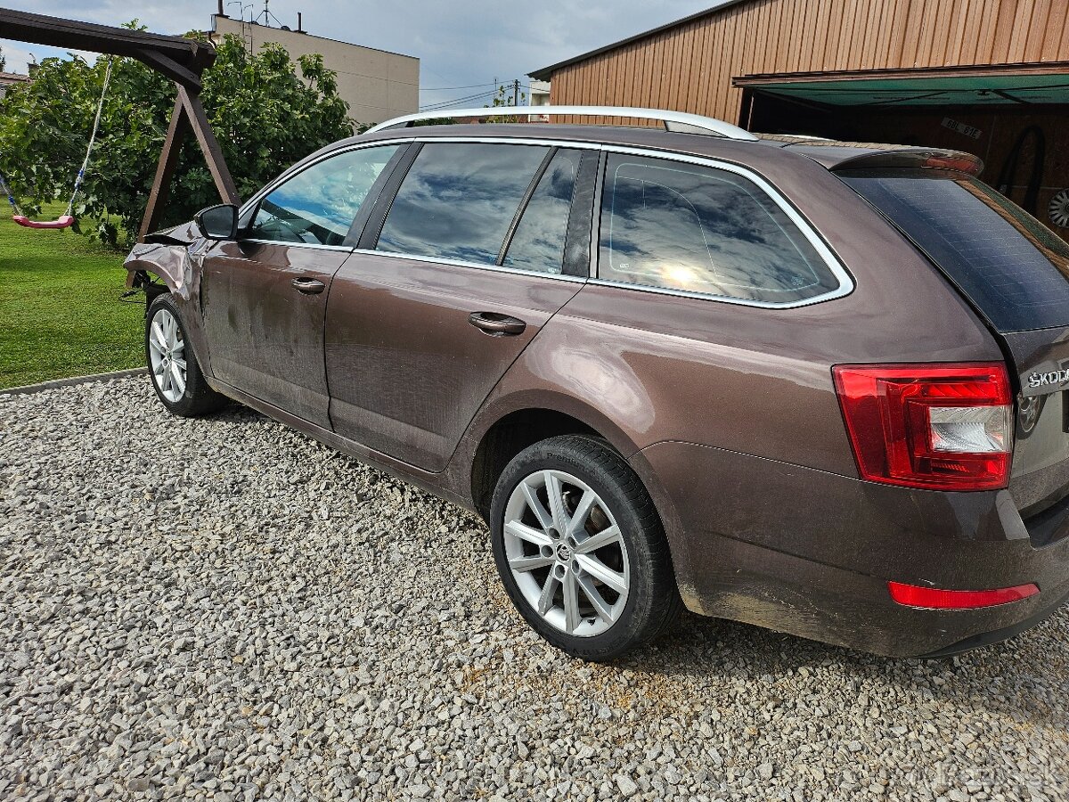 Rozpredám Škoda Octavia 3 predfacelift 1.6TDI CLHA ,DSG - 2