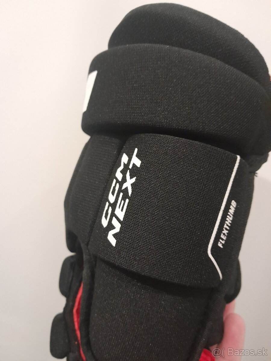 NOVÉ CCM rukavice 13' - 2