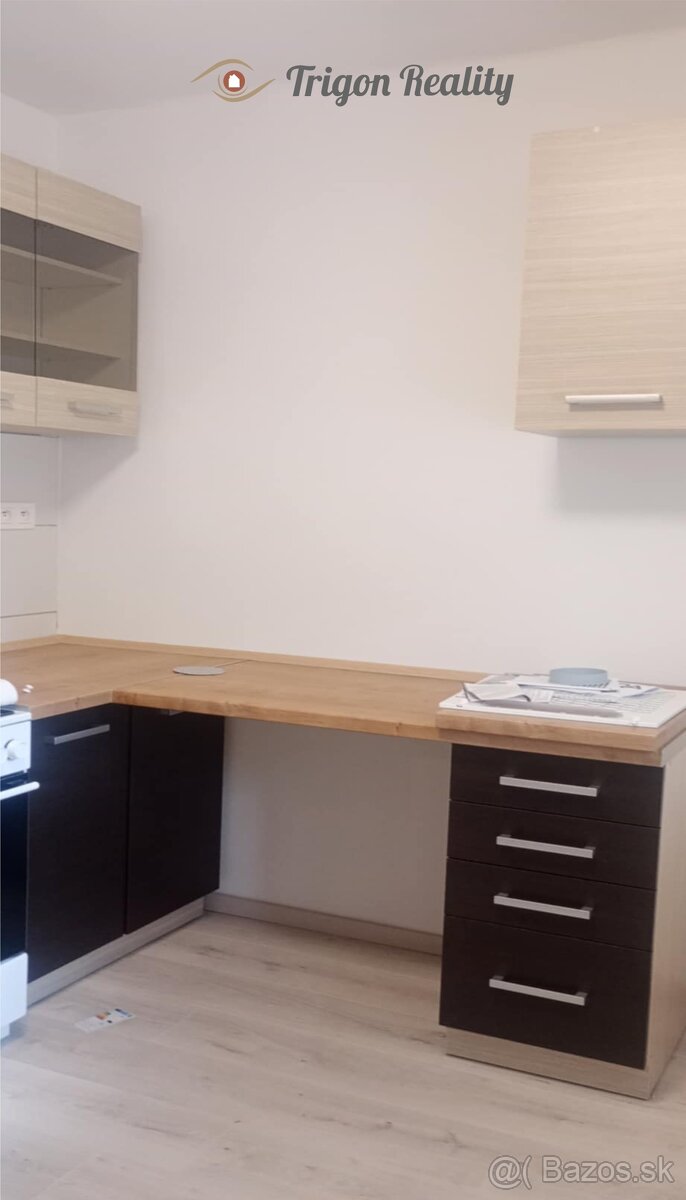 2 izbový novorekonštruovaný byt Komárno Cintorínsky Rad - 2