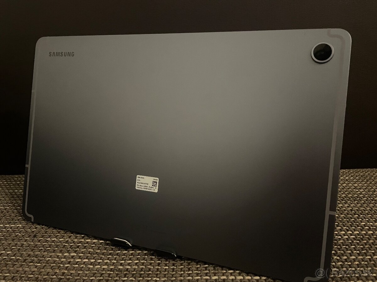 Predám tablet Samsung - 2