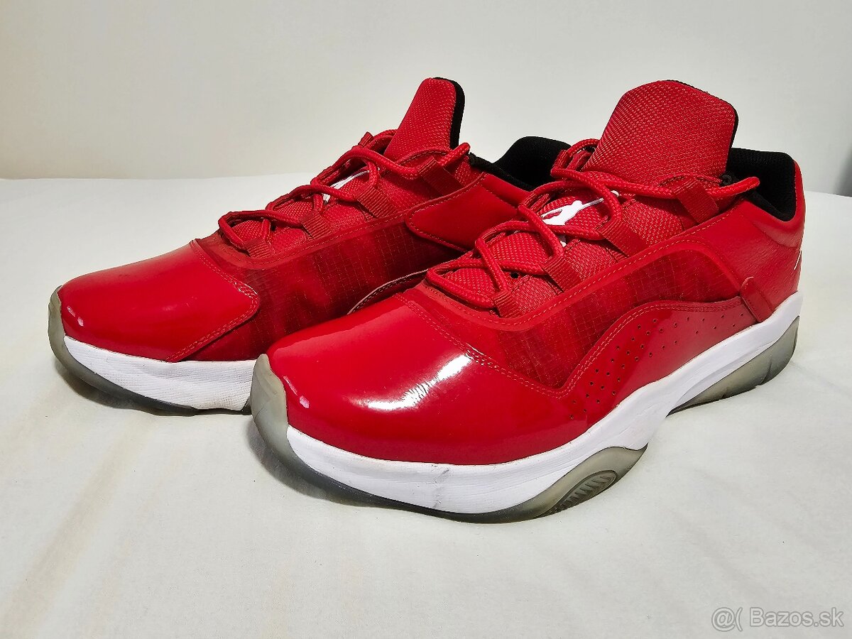 Pánske tenisky Jordan 11 CMFT University red, veľkosť 46 - 2