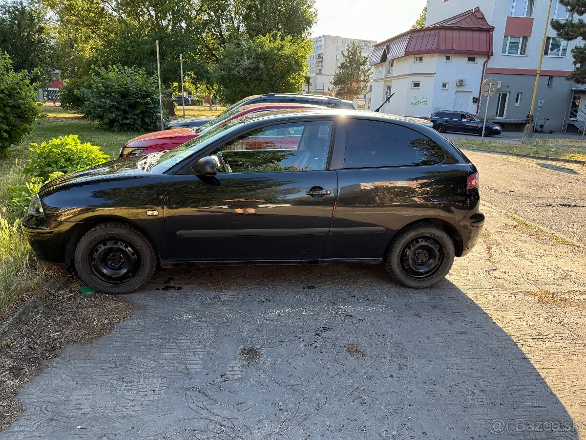 SEAT Ibiza 1.9 SDi Stella 3DV - 2