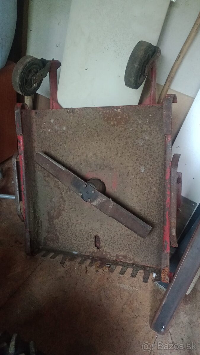 Predám malotraktor Jičínka / MF75 - 2