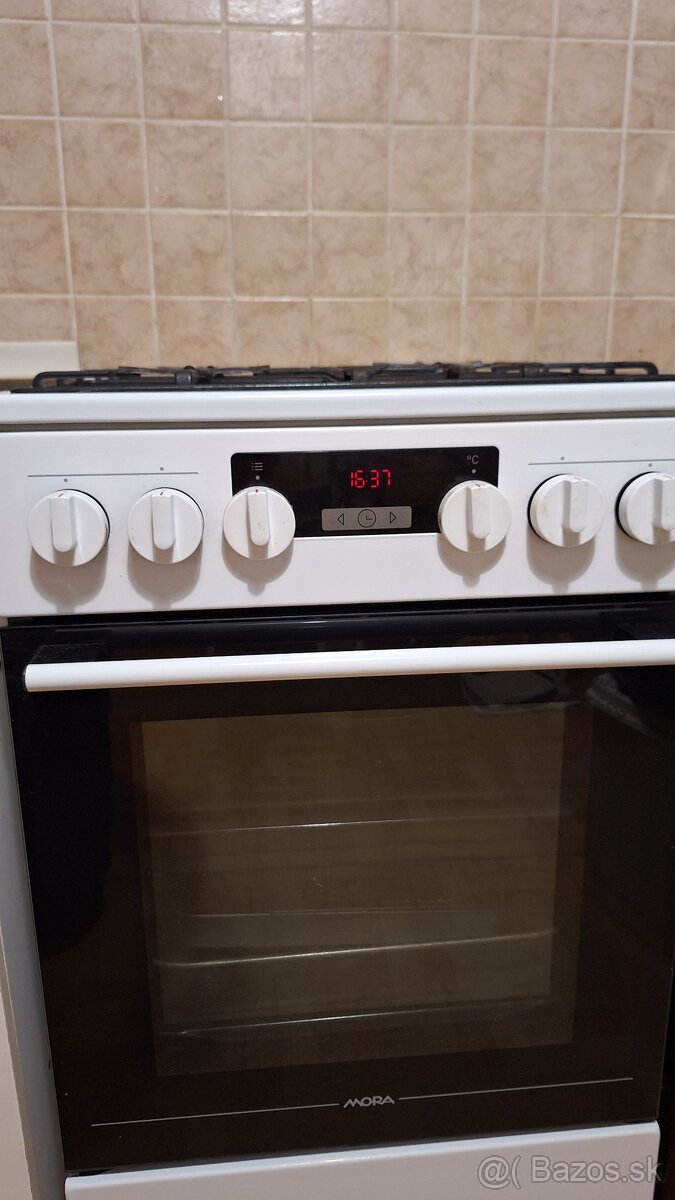 Kombinovany sporak MORA K868 - 2