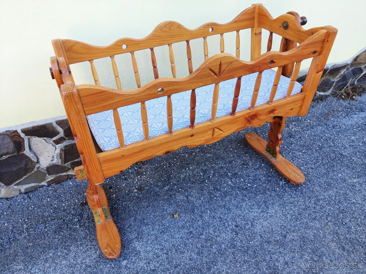 Starožitná kolíska - 2