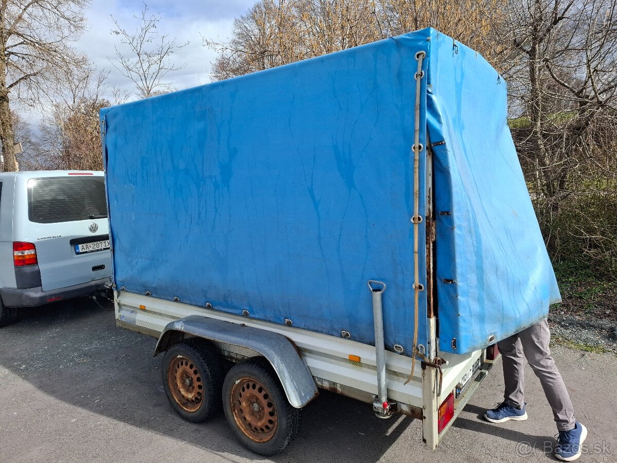 Prívesny vozík 2000kg - 2