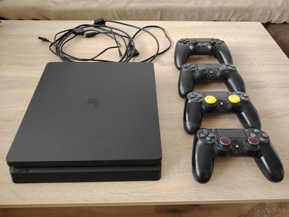 PS4 Slim 1TB - 2