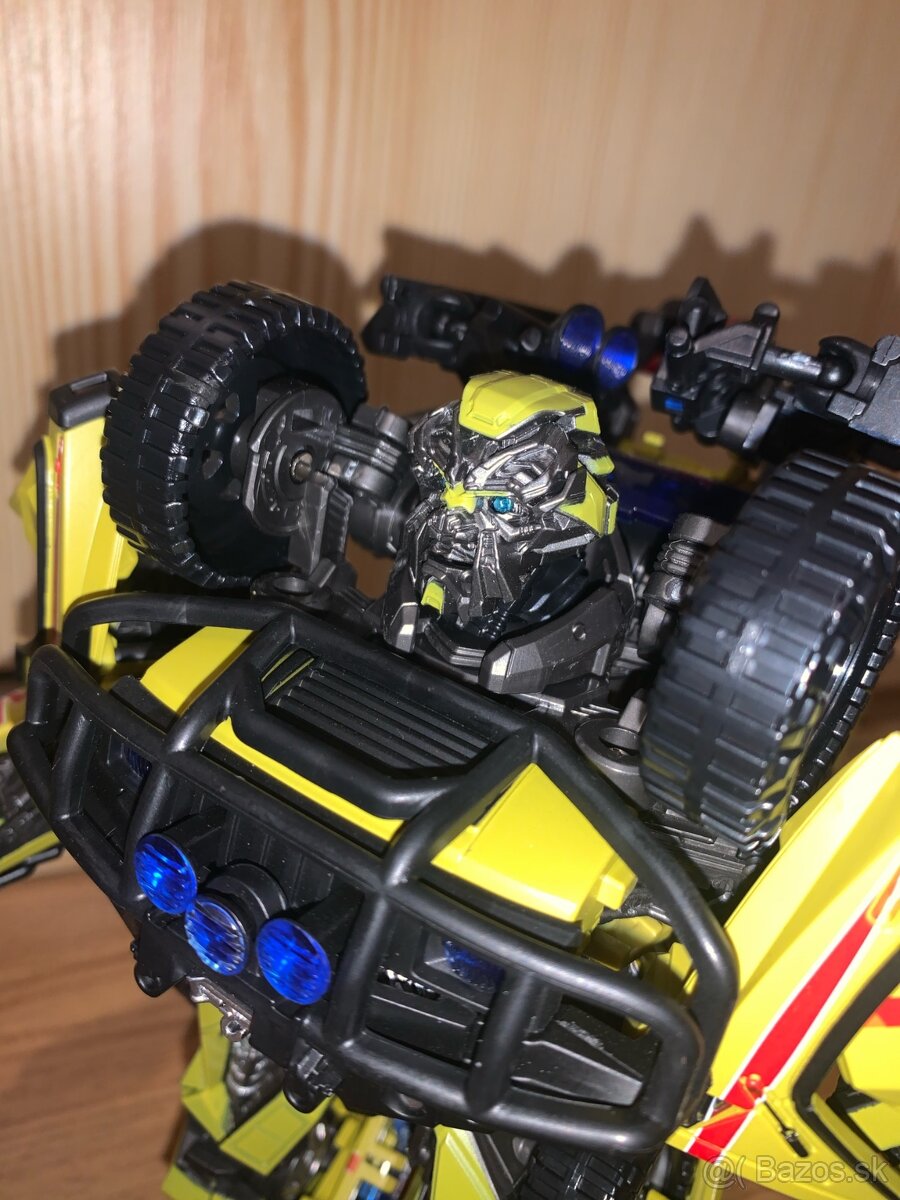 Transformers - Ratchet T11 - oversized model - 2