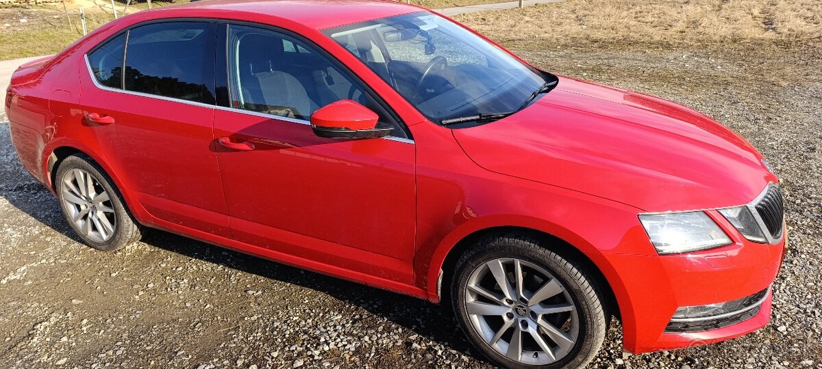 Škoda Octavia 3 Combi 1.5-TSI - 2