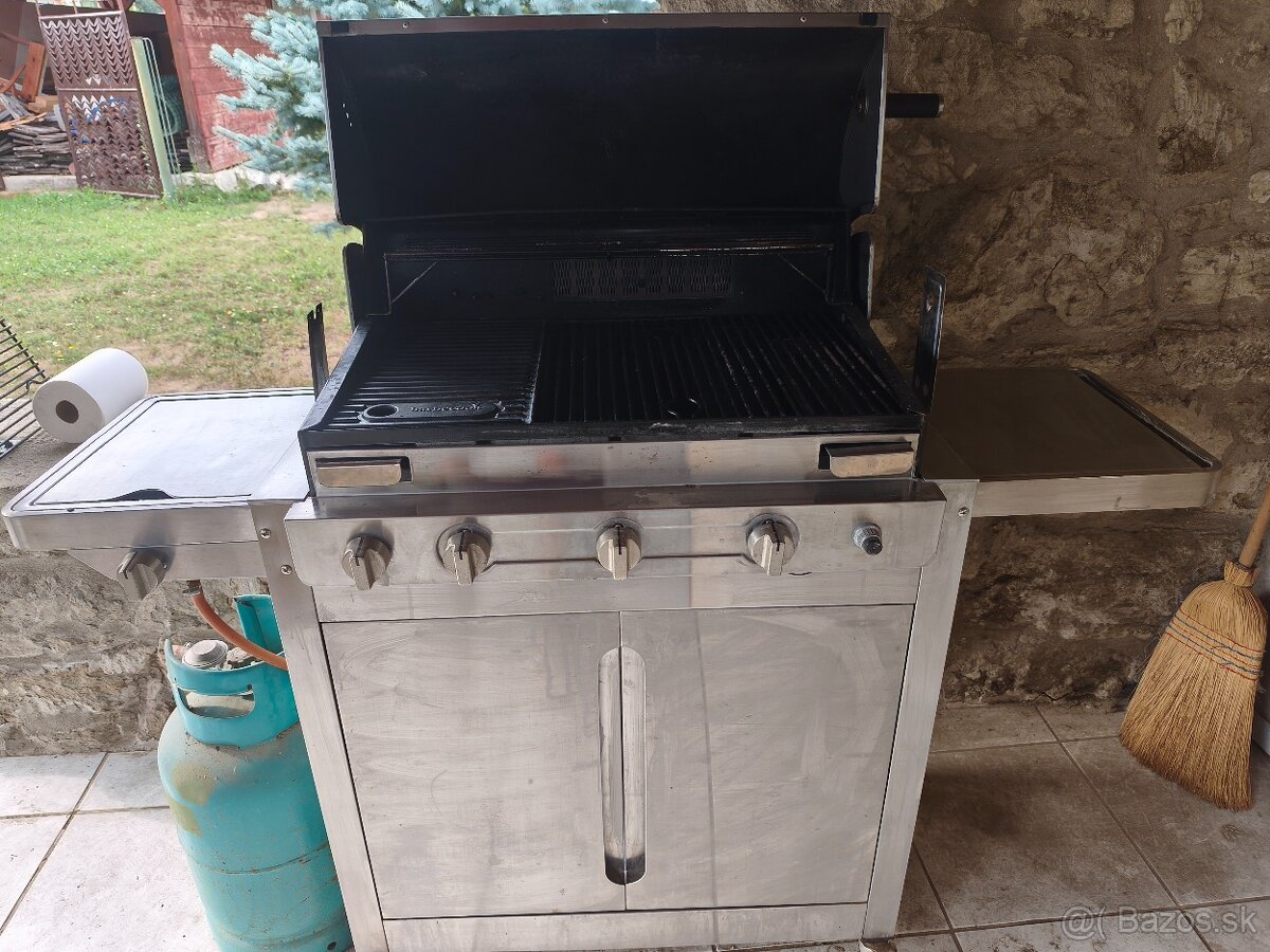 Predám veľký grill Zn Barbecook - 2