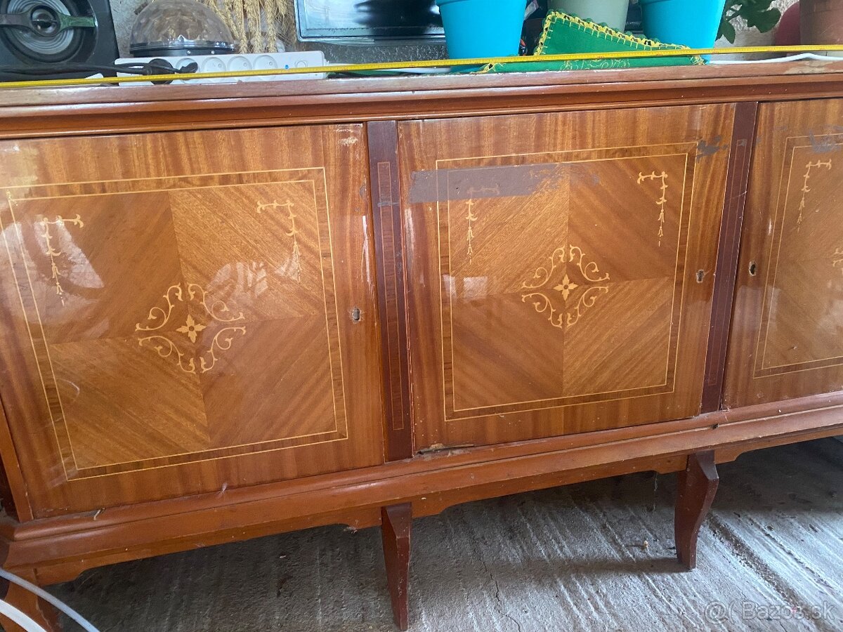 Starožitna komoda - 2