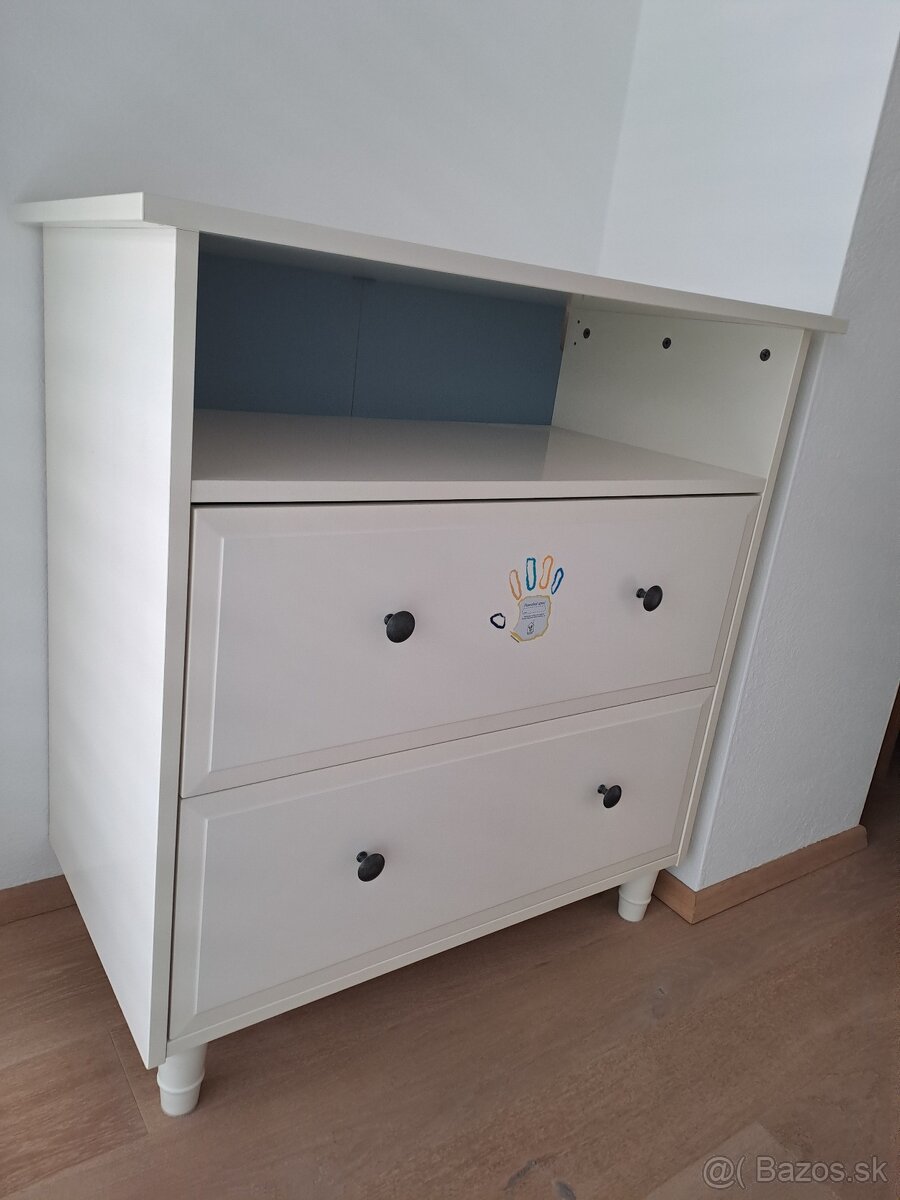 Predame komodu Hemnes - 2