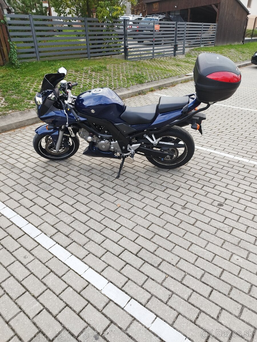 Suzuki SV 650s - 2
