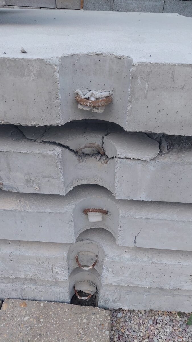 Cestné betónové panely 2.TR. - 2