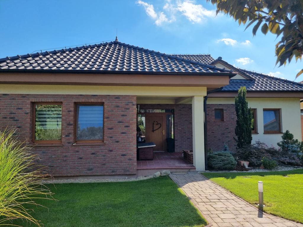 PREDAJ - Exkluzívny rodinný dom - Nitra, Zobor - 2