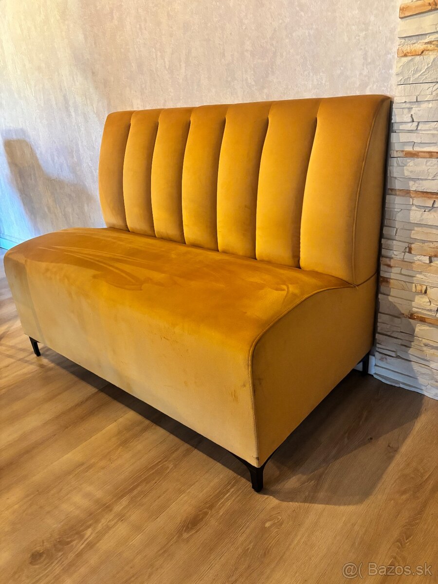 Žlte kreslá( zlaté) - 2