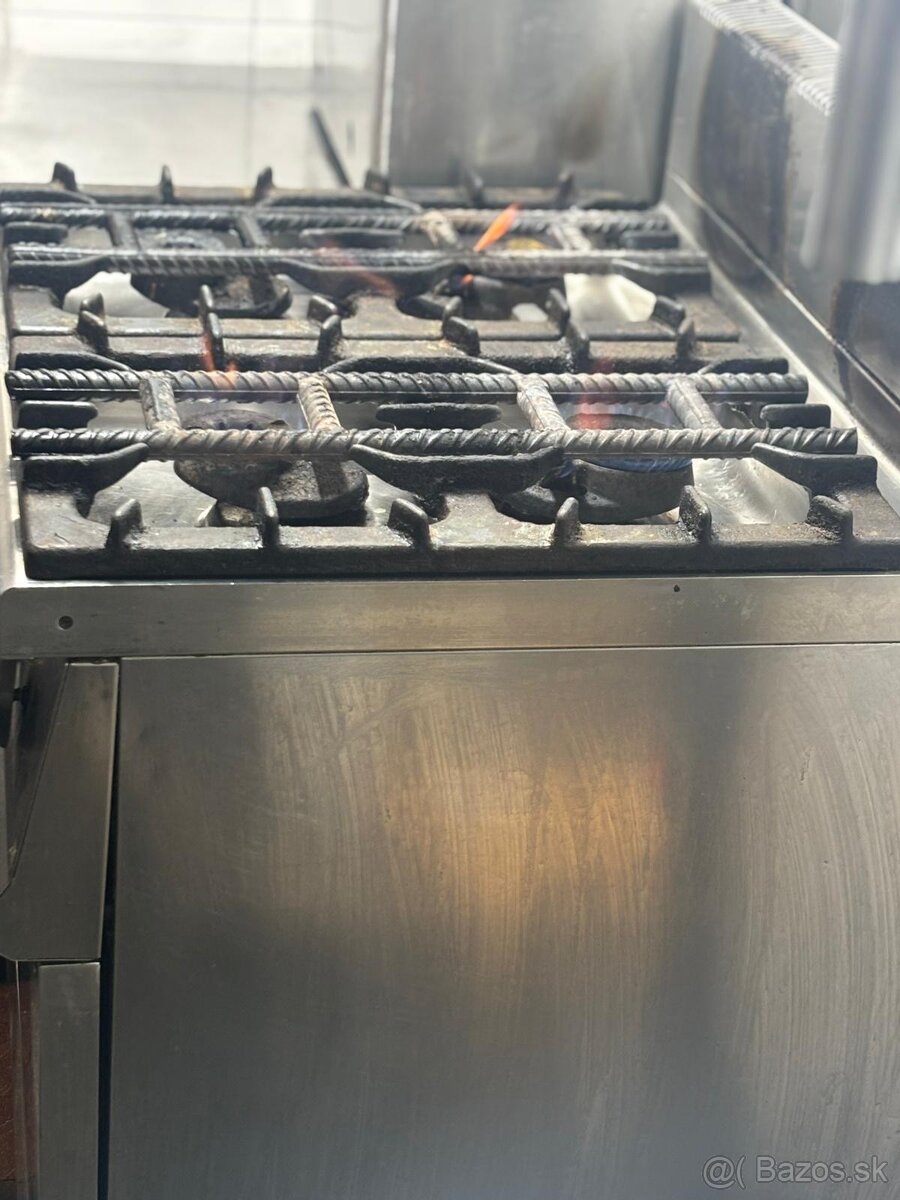 Plynový šporak s elektrickou trúbou - 2