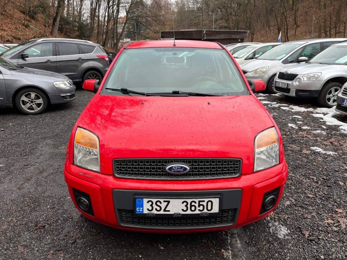 Ford Fusion 1.4 TDCI 50 kW 2006 klimatizace serviska - 2
