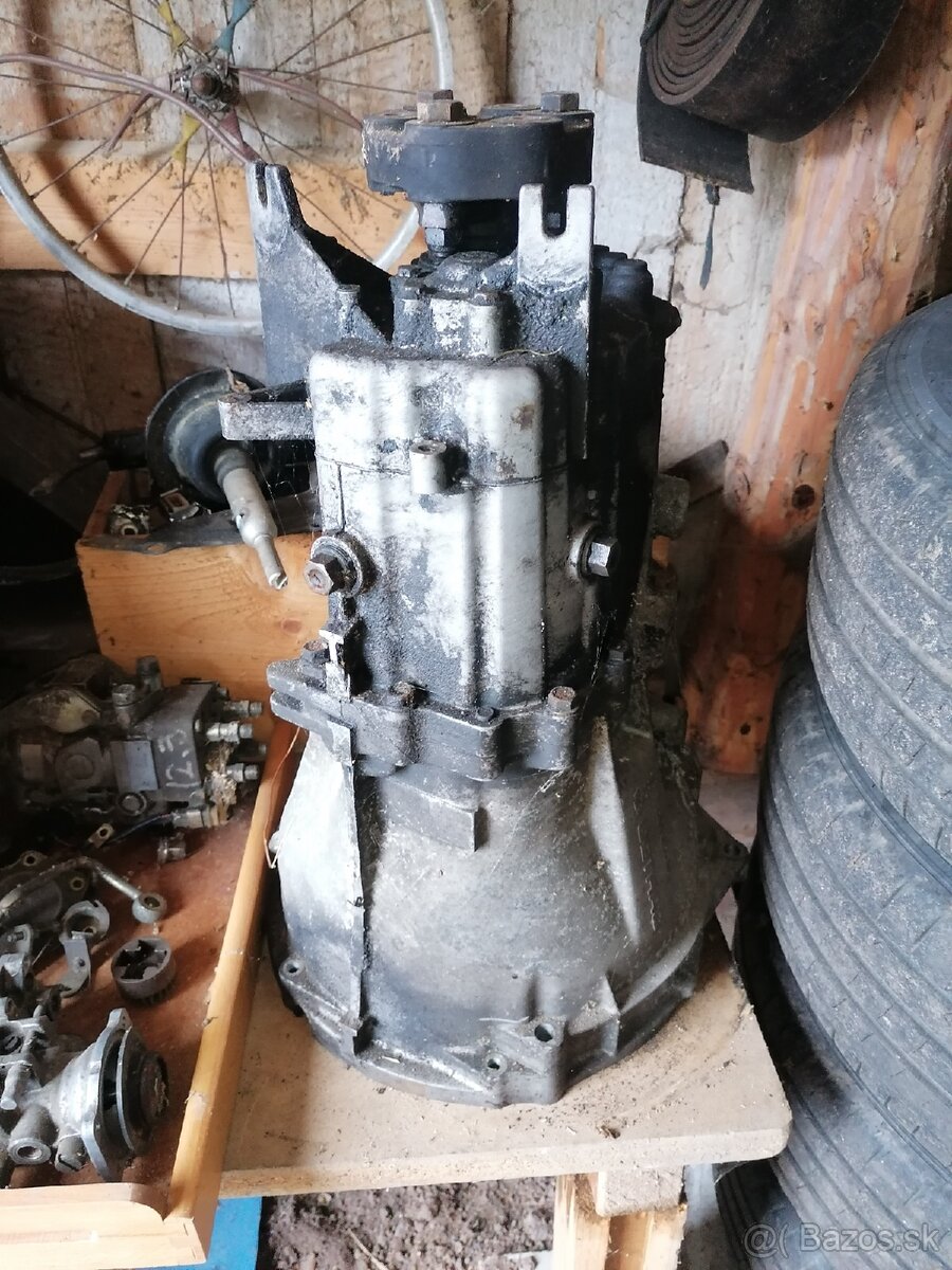 Prevodovka bmw e39 523i - 2