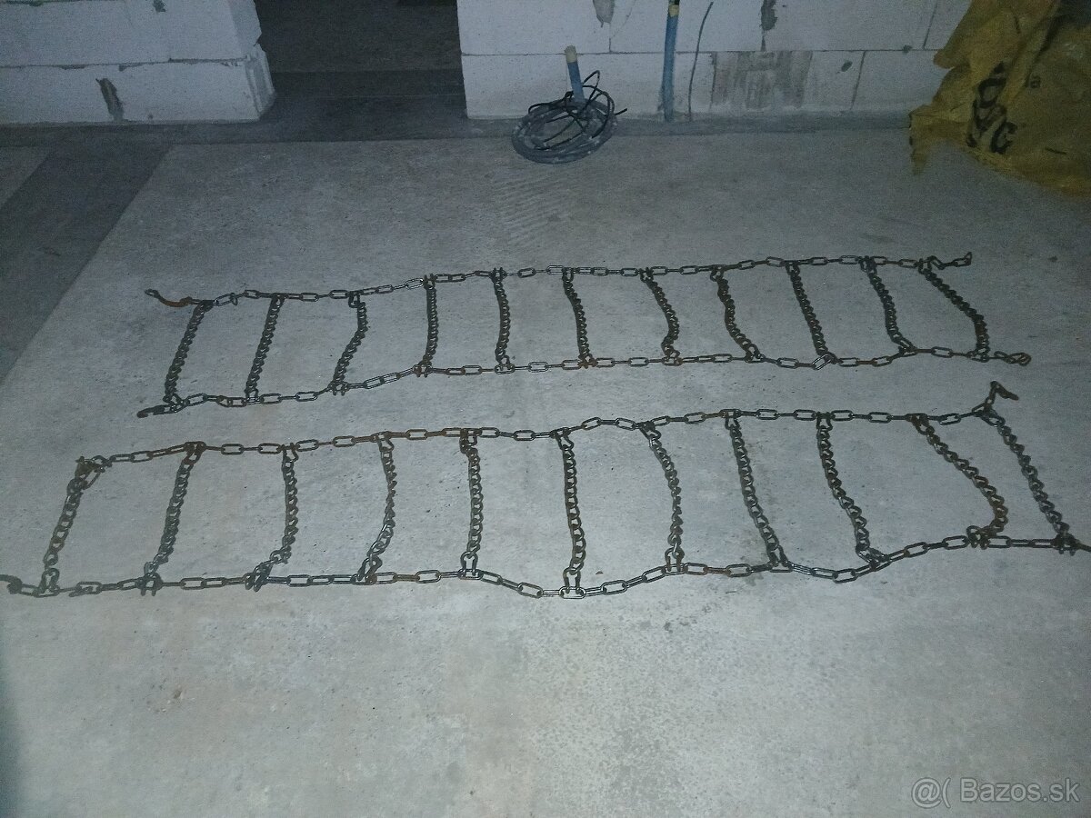 Záberové reťaze na kolesá strojov - 2