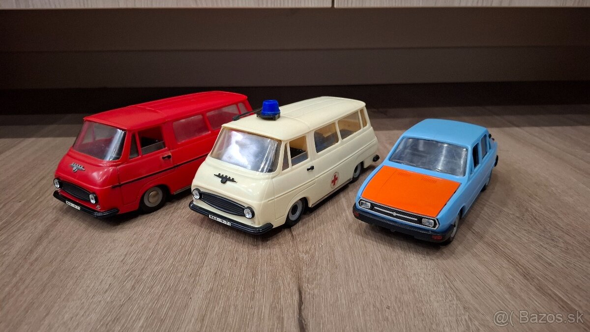 Predám autíčka kdn - 2