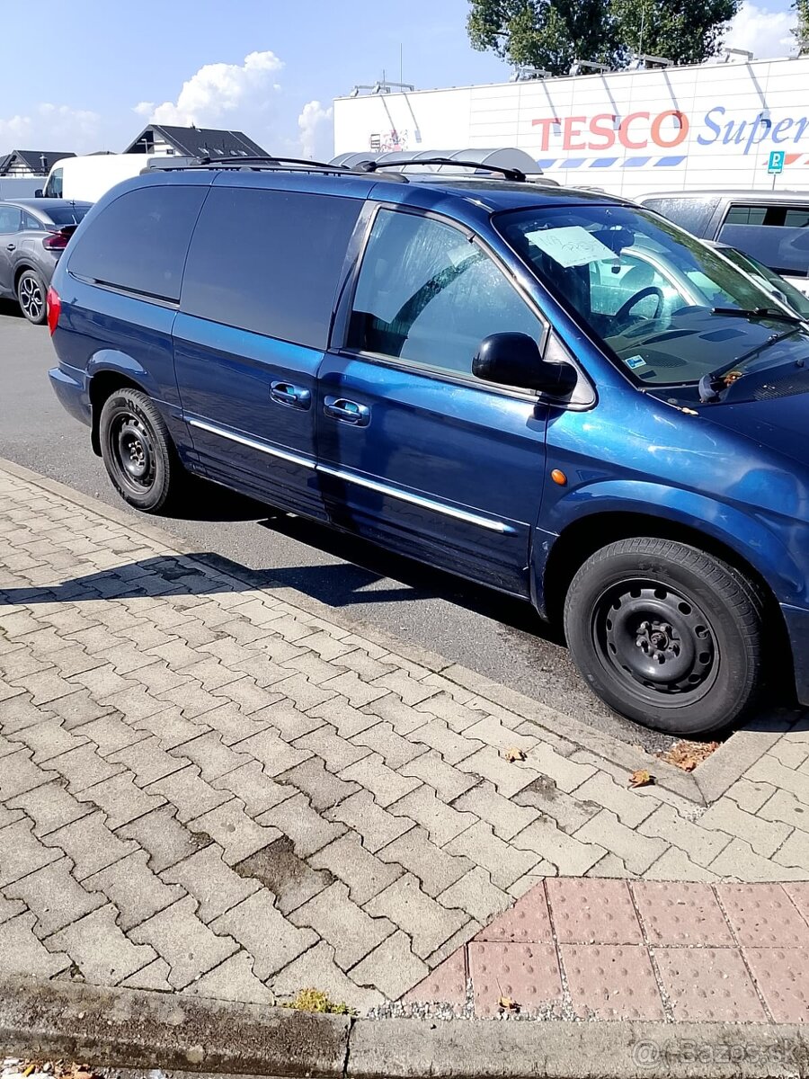 Chrysler Voyager - 2