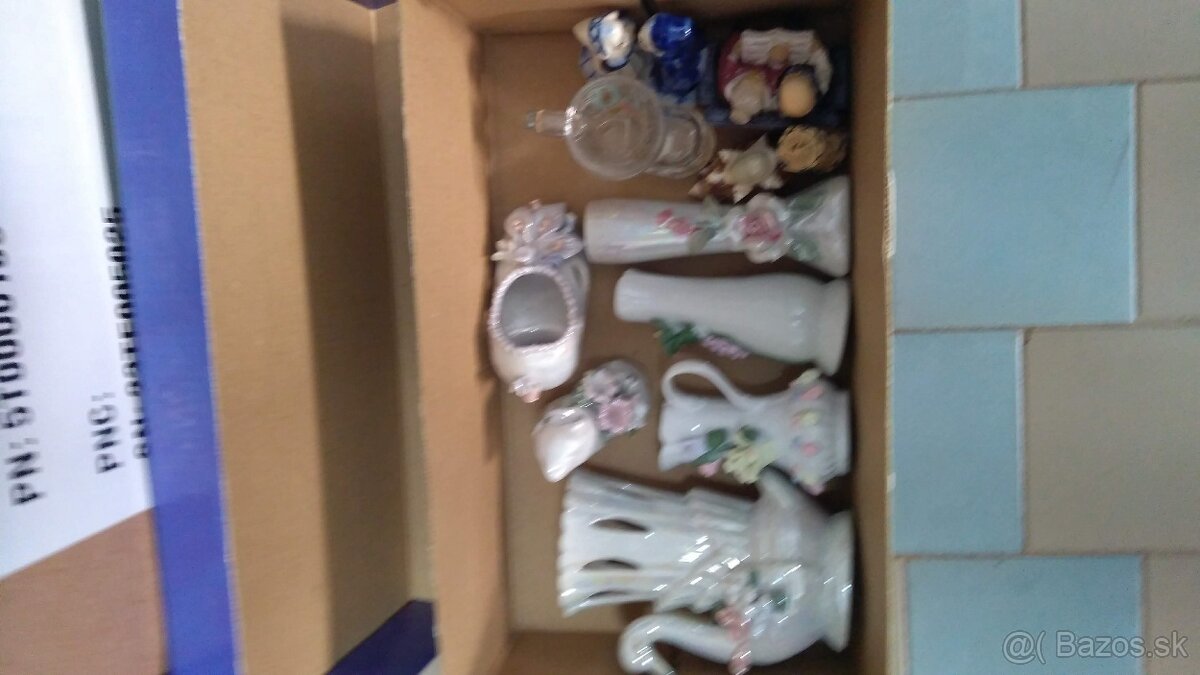 Predám keramické sošky a po striebrene jablko - 2