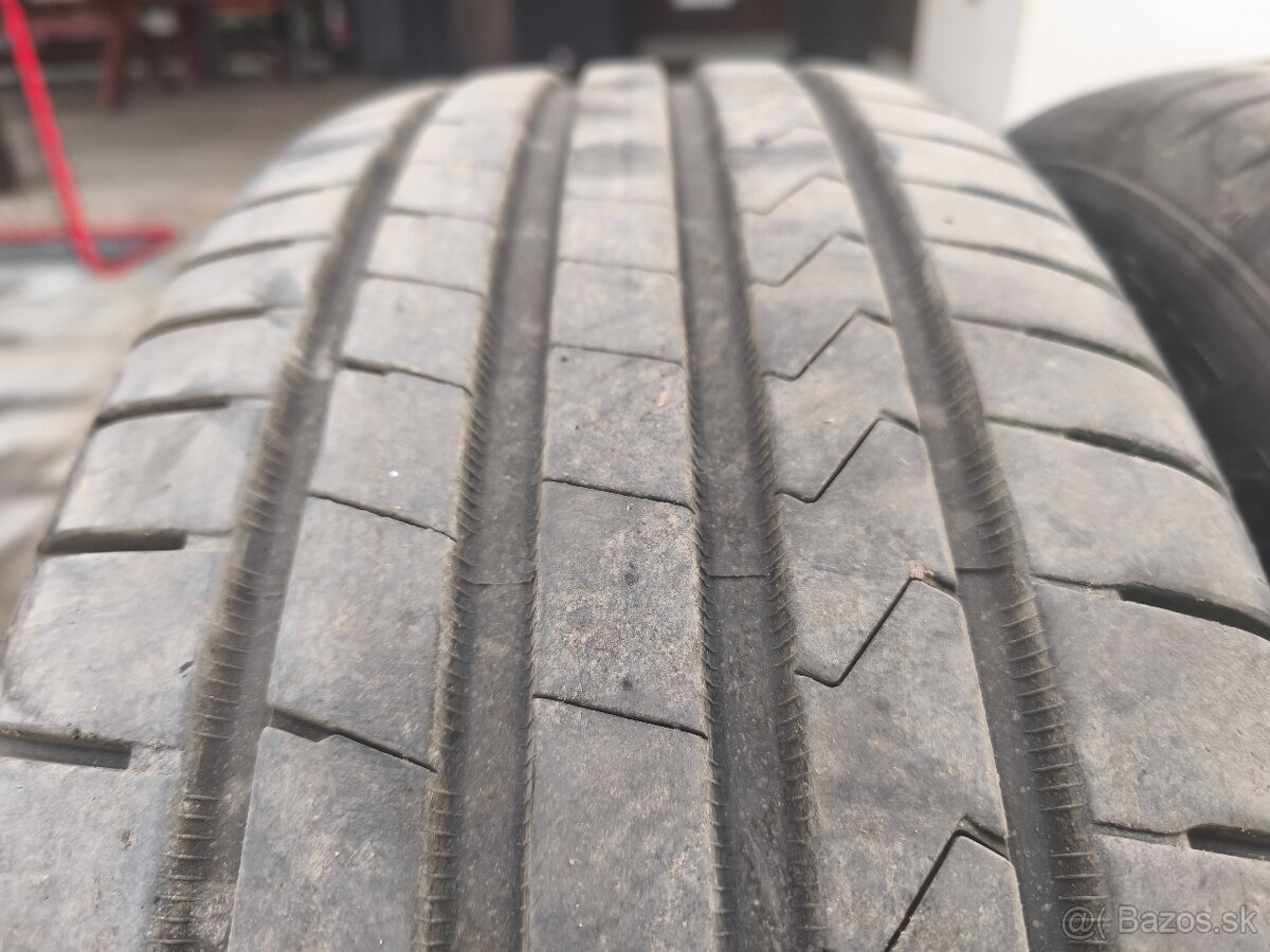 Letné pneumatiky 215/60 R17 - 2