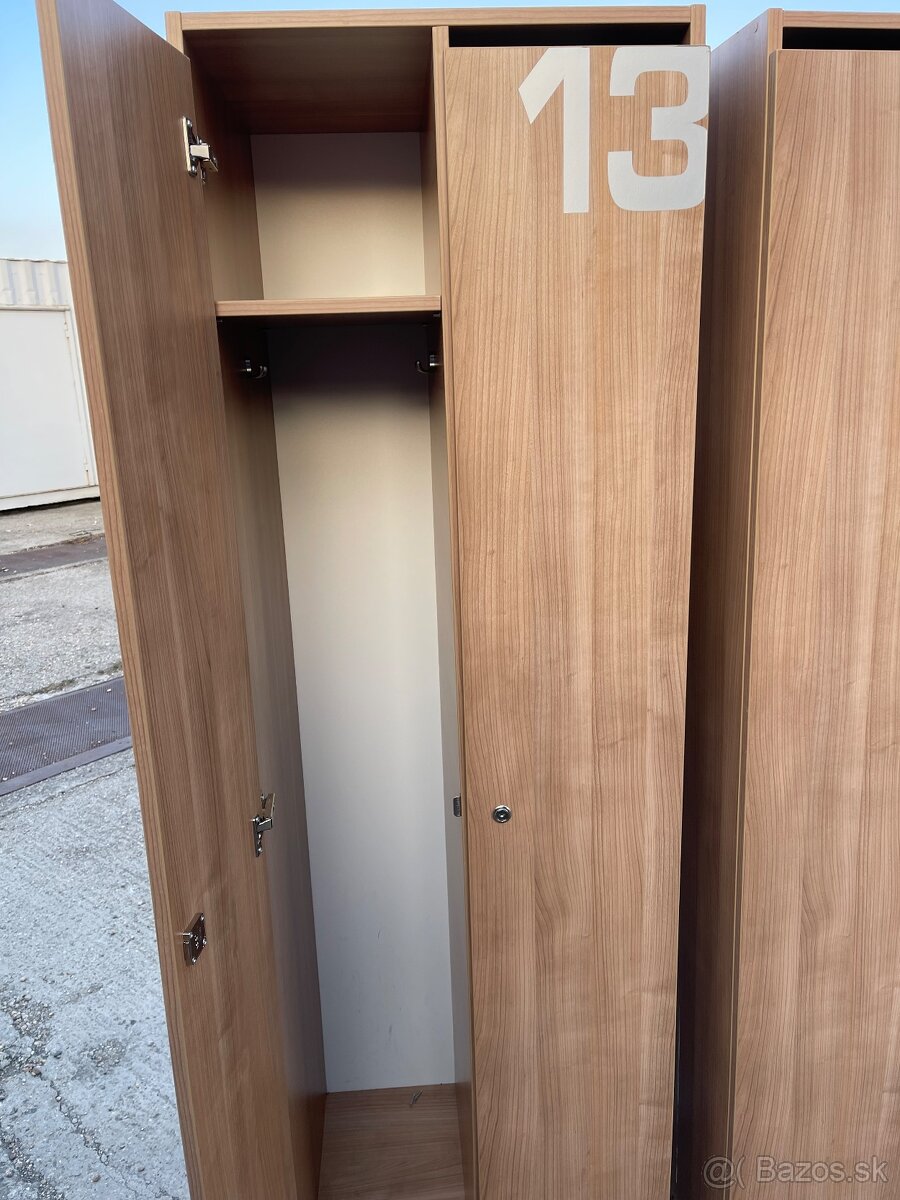 Predám šatnové skrine - 2