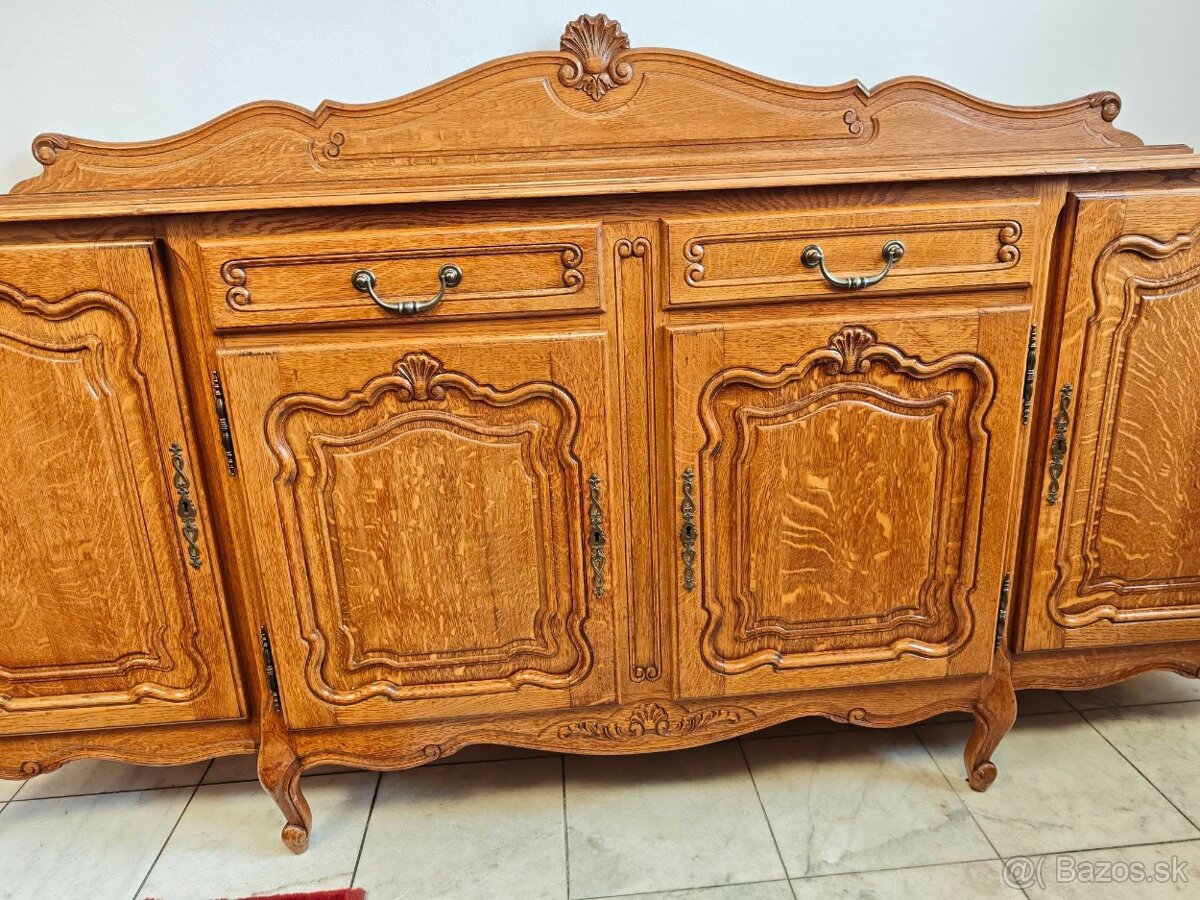 Starožitná komoda - 2