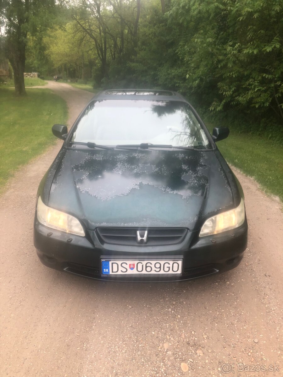 Honda Accord Coupe - 2