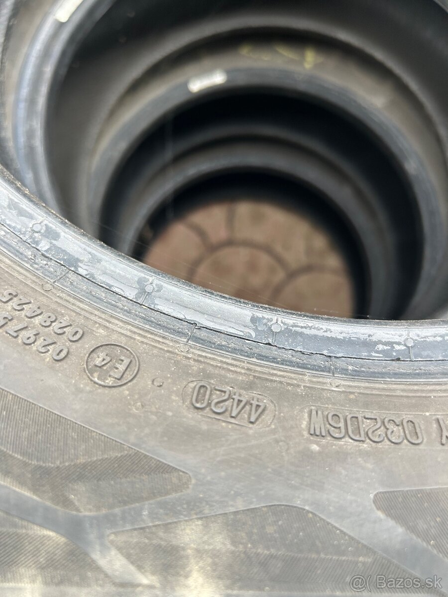 195/65 R15 - 2