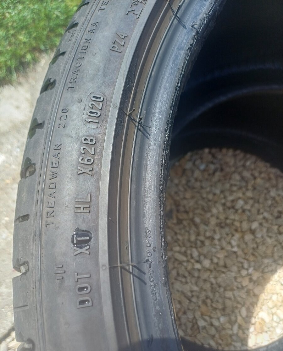 305/30 r21 letné pneumatiky ,Pirelli - 2