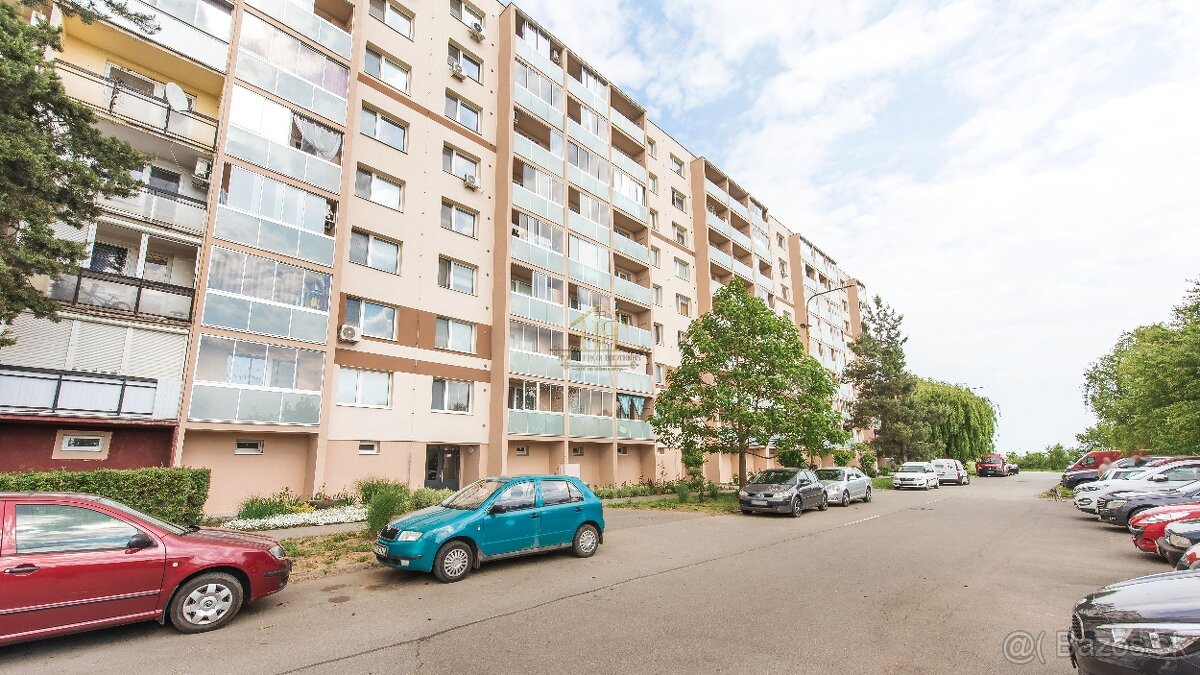 4 izbový byt s balkónom - 2