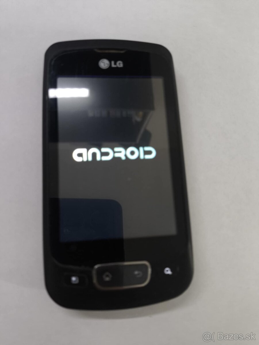 LG P500 - 2