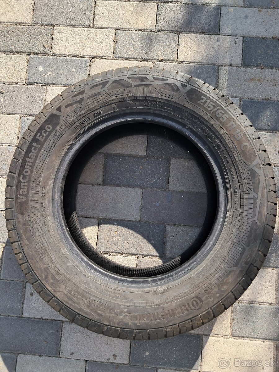 Continental 215/65R 15C Letné - 2