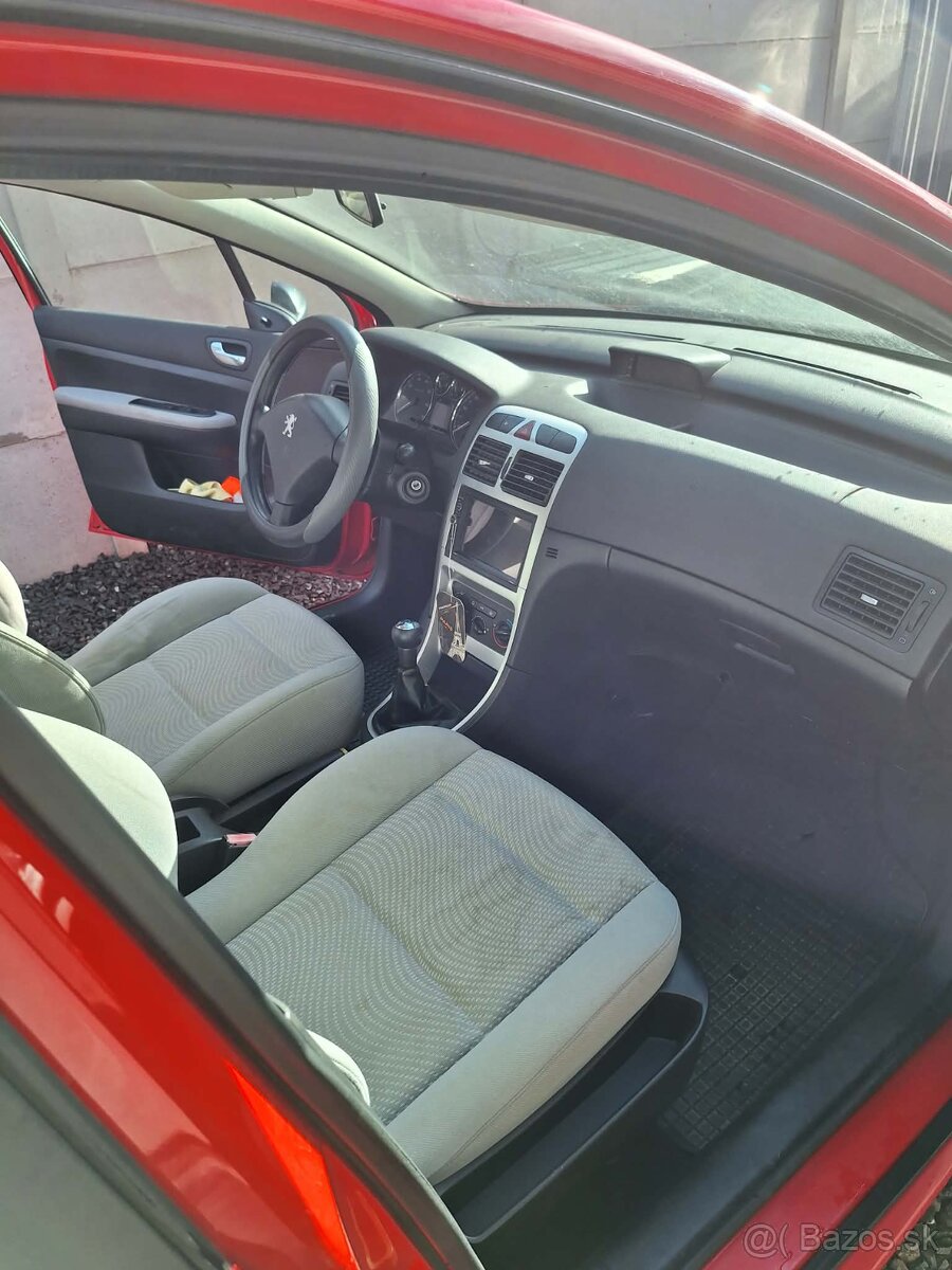 Peugeot 307 5P 1.4E - 2