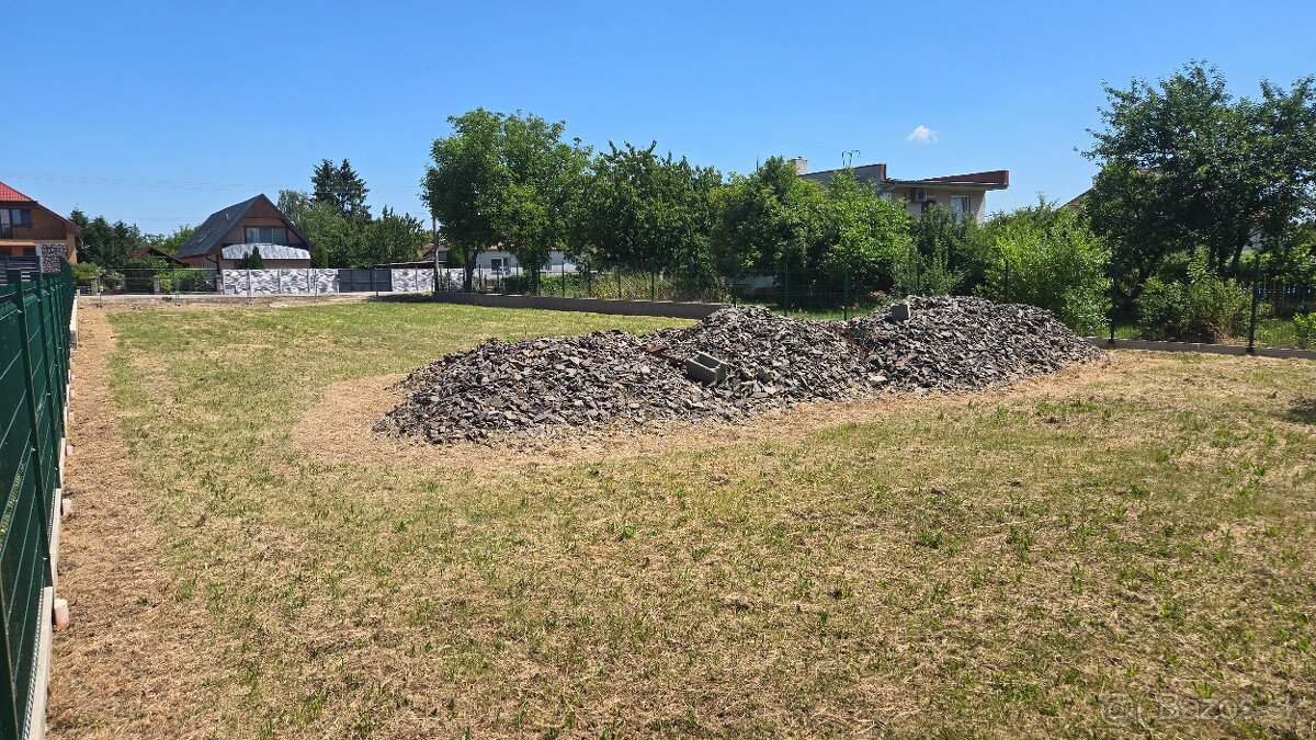 Stavebny pozemok - 2