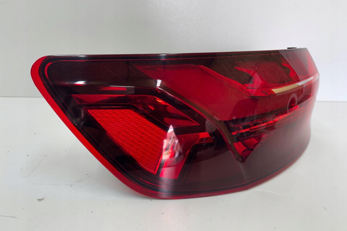 Audi a4 b9 lift 19- sedan ľavé zadné svetlo - 2