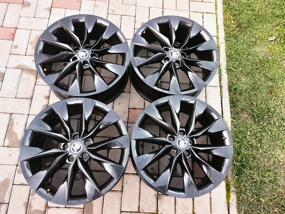 Škoda Kodiaq, RS, Enyaq,Volkswagen,Seat,Superb 5x112 r19 - 2