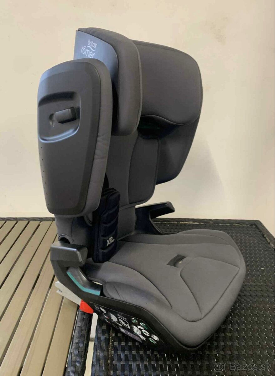 Autosedačka Britax-Römer Kidfix i-size sivá - 2