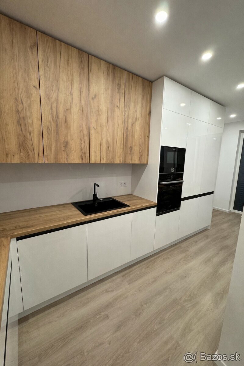 Kuchynská linka - 2