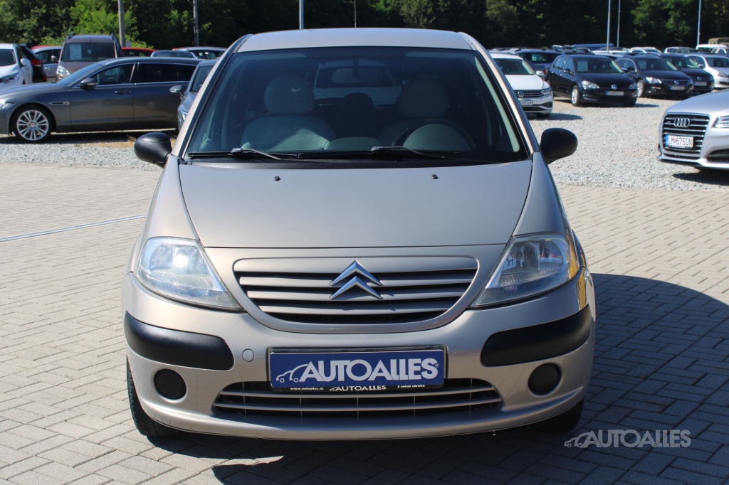 Citroen C3 1,1 i 44 kW PLUS - 2